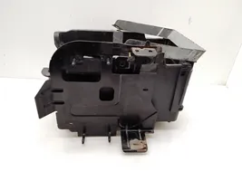 Ford Fiesta Support boîte de batterie 8V2110757AA