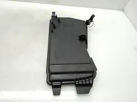 Mercedes-Benz E W212 Fuse box cover A2125400082