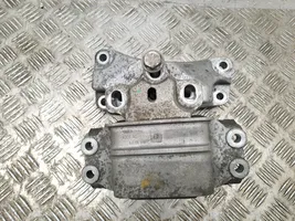 Volkswagen PASSAT CC Engine mount bracket 8J0199555