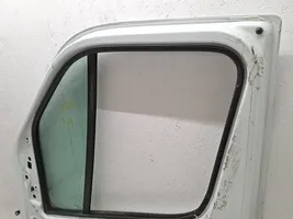 Opel Movano B Priekinės durys (dvidurio) 801100016R