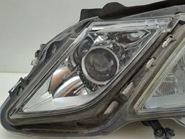 Mercedes-Benz E W212 Lampa przednia A2128203159