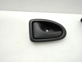 Opel Vivaro Rivestimento della maniglia interna per portiera posteriore 96012221