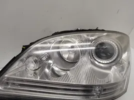 Mercedes-Benz ML W164 Lampa przednia 263347