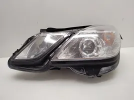 Mercedes-Benz E W212 Lampa przednia A2128208161