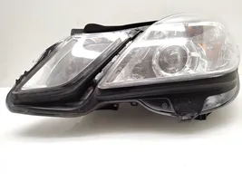 Mercedes-Benz E W212 Lampa przednia A2128208161