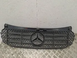 Mercedes-Benz Vito Viano W639 Etupuskurin ylempi jäähdytinsäleikkö A6398800185