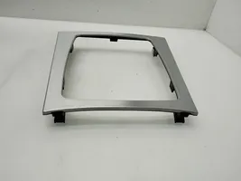 Mercedes-Benz C W204 Rivestimento in plastica cornice della leva del cambio 2046803408