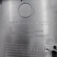 Nissan Leaf II (ZE1) Autres pièces intérieures 689205SH0B