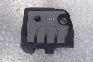 Seat Altea XL Variklio dangtis (apdaila) 03L103925J