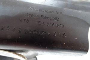 Volkswagen ID.3 Staffa di montaggio del compressore dell’A/C 1EA816571