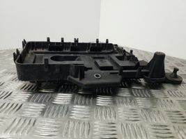 Volkswagen Golf Plus Boîte de batterie 1K0915333