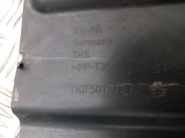 Audi A3 S3 8P Dugno apsauga galinės važiuoklės 1K0501713E