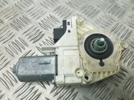 Audi Q7 4L Moteur de lève-vitre de porte avant 4L0959801B