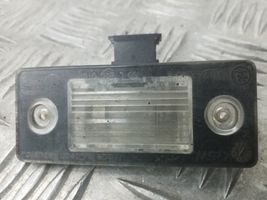 Skoda Fabia Mk2 (5J) Lampa oświetlenia tylnej tablicy rejestracyjnej 6Y0943021E