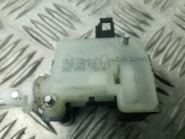 Volkswagen Golf VI Serratura del tappo del serbatoio del carburante 1M0959781A