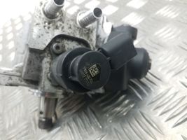 Volkswagen Tiguan Bomba de alta presión de inyección de combustible 03L130755