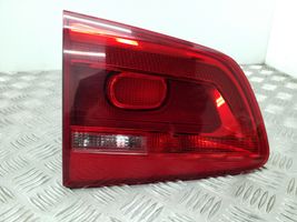 Volkswagen Touran II Tailgate rear/tail lights 1T0945093