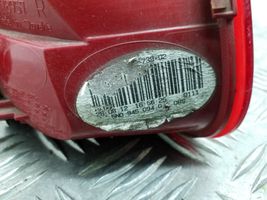 Volkswagen Tiguan Lampy tylnej klapy bagażnika 5N0945094G