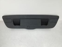 Volkswagen Jetta VI Rivestimento portellone posteriore/bagagliaio 5C6867605A