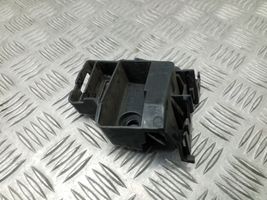 Volkswagen Golf VI Staffa angolare del supporto di montaggio del paraurti 5K6807394A