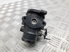 Volkswagen Golf V Valvola EGR 038129637B