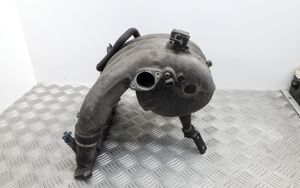 Audi A4 S4 B5 8D Intake manifold 058133213