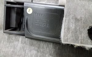 Audi Q5 SQ5 Rivestimento portellone posteriore/bagagliaio 8R0867979B