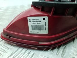 Volkswagen PASSAT B7 Lampy tylnej klapy bagażnika 3AF945094J