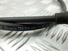 Skoda Octavia Mk3 (5E) Linki hamulca ręcznego / postojowego 5Q0609721BF