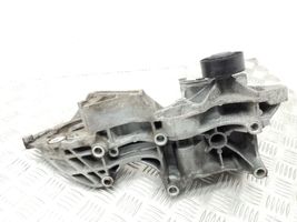 Audi A5 Sportback 8TA Mocowanie alternatora 03L903143H