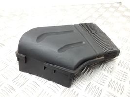 Seat Exeo (3R) Oro paėmimo kanalo detalė (-ės) 8E0129617D