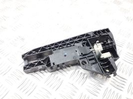 Audi A5 8T 8F Klamka/wspornik zewnętrzny drzwi przednich 8T0837886B