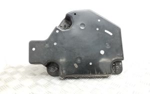 Audi Q3 8U Protezione inferiore del serbatoio del carburante 5N0131331