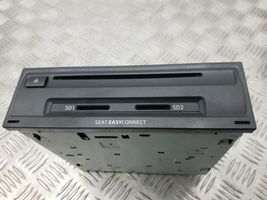 Seat Leon (5F) Radio/CD/DVD/GPS-pääyksikkö 5F0035858A