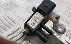Skoda Rapid (NH) Czujnik ciśnienia spalin 059906051C