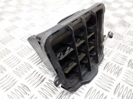 Audi A5 8T 8F Évent de pression de quart de panneau 8K0819161B