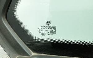 Volkswagen Golf VII Galinis šoninis kėbulo stiklas 5G9845298