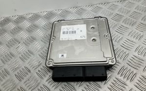 Audi A3 S3 8V Unité de commande, module ECU de moteur 04L907309D