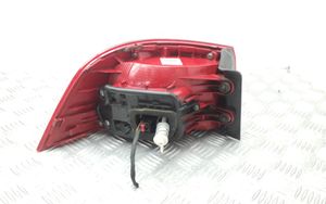 Volkswagen PASSAT B7 Lampa tylna 3AF945096E