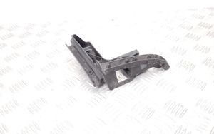 Volkswagen Touran II Staffa angolare del supporto di montaggio del paraurti 1T0807453