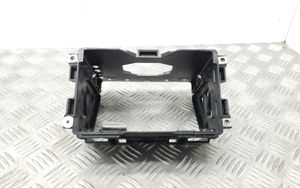 Audi TT TTS Mk2 Otras partes del panel de instrumentos 8J0858005E