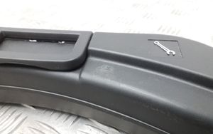 Seat Exeo (3R) Cassetta degli attrezzi 3R0012111