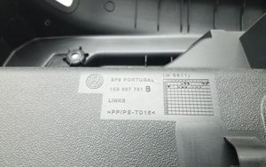 Volkswagen Scirocco Soporte de montaje de la cubierta de la bandeja del maletero 1K8867761B