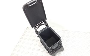 Volkswagen Jetta VI Armrest 5C6864571