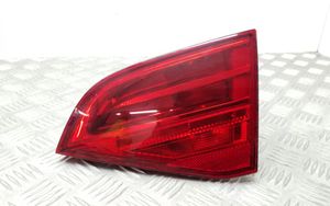 Audi A4 S4 B8 8K Lampy tylnej klapy bagażnika 8K9945094