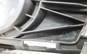 Volkswagen Tiguan Krata halogenu 5N0853666