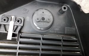 Audi A1 Panneau, garniture de coffre latérale 8X3867762