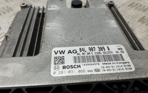 Volkswagen PASSAT B8 Komputer / Sterownik ECU silnika 04L907309R