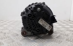 Volkswagen PASSAT B7 Generatore/alternatore 03L903023A