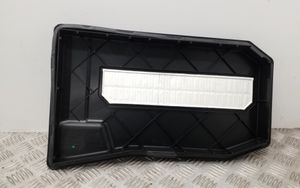 Volkswagen Touareg II Battery box tray cover/lid 7L0864643B